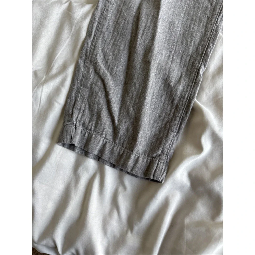 Banana‎ Republic Men's Light Gray Mason Chino Pant. Size 31x30.